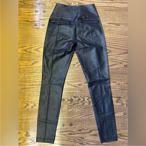 Athleta Black Delancey Gleam Leggings Stretchy Fit- Small - Picture 5 of 8